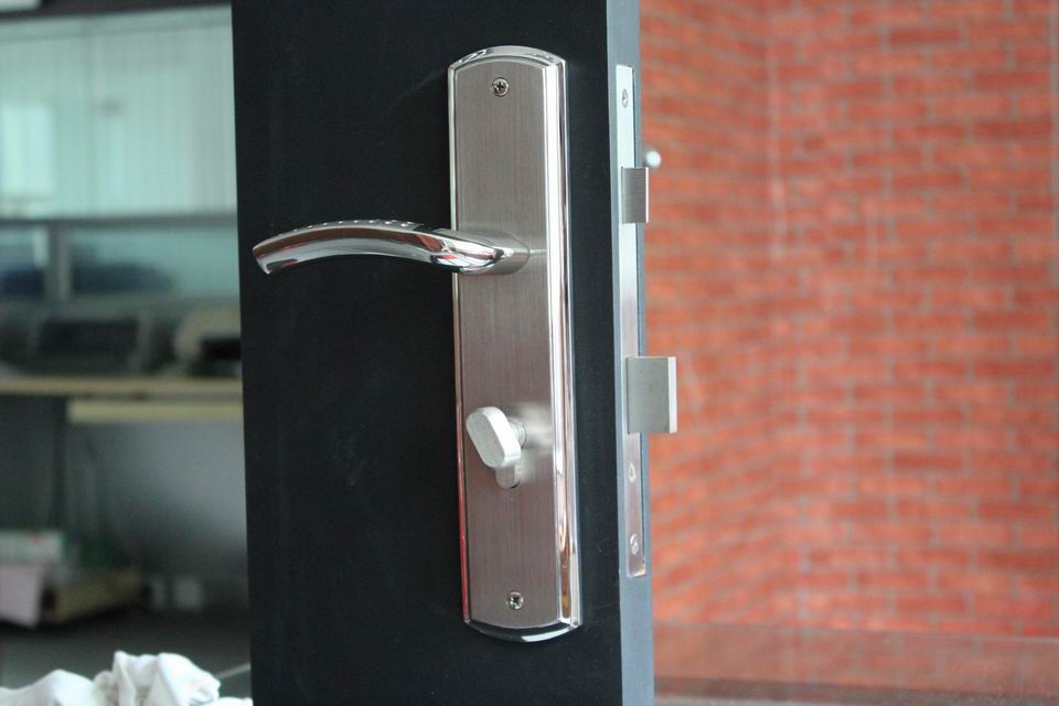 Interior wooden door type lock set morden brief&silent feature 3 in one complete door handle lock